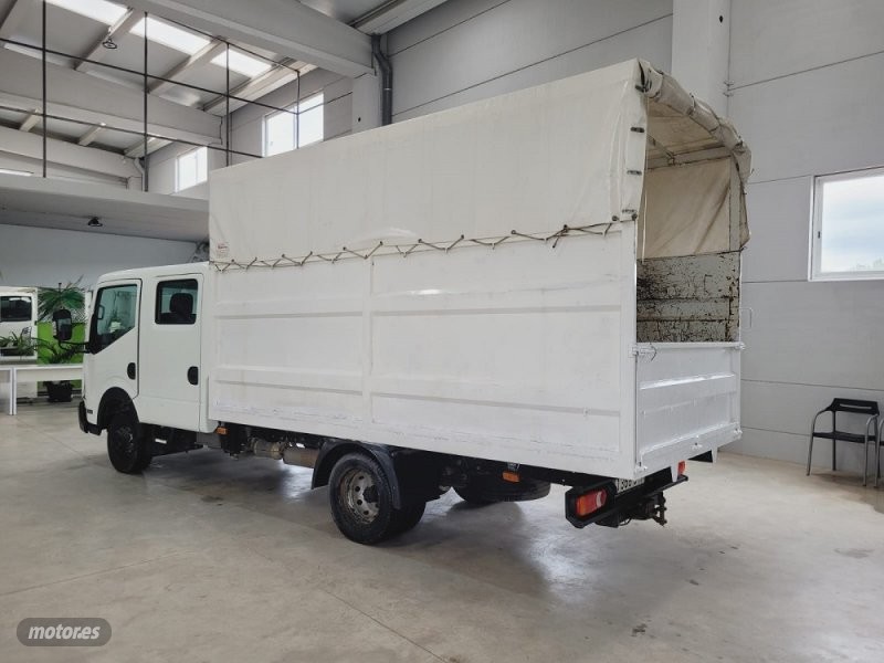 nissan cabstar 2016 / 155.957km. foto grande (3)