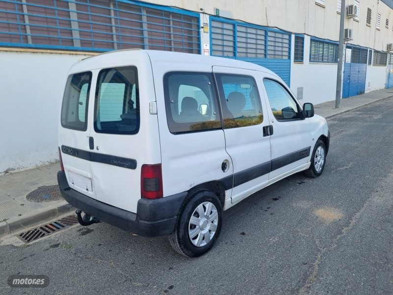 citroen berlingo 2004 / 270.000km. foto grande (3)
