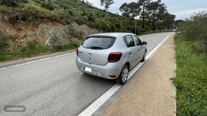 dacia sandero 2017 / 109.058km. foto grande (2)
