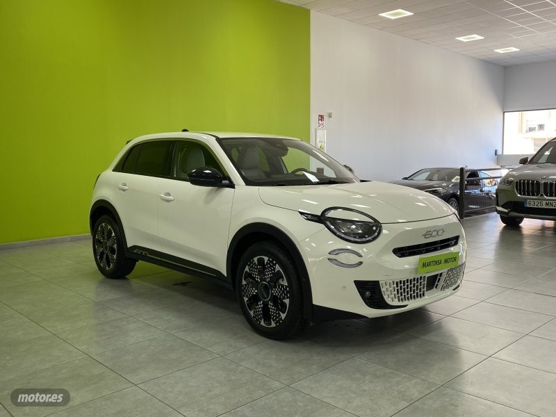 fiat 600 2025 / 936km. foto grande (3)