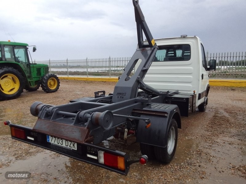 Foto iveco daily 2006 / 220.000km.