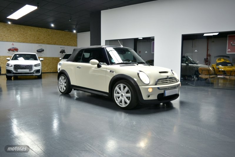 mini cabrio 2007 / 207.000km. foto grande (2)