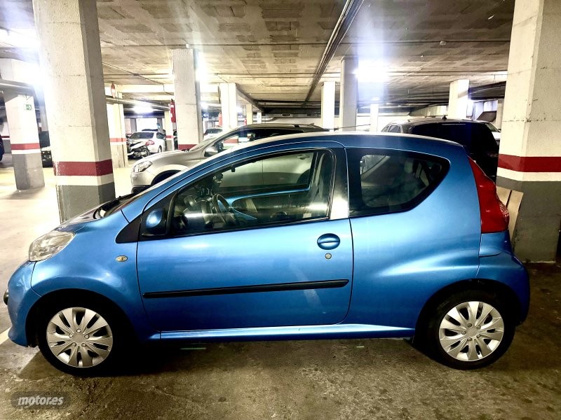 peugeot 107 2006 / 50.000km. foto grande (2)