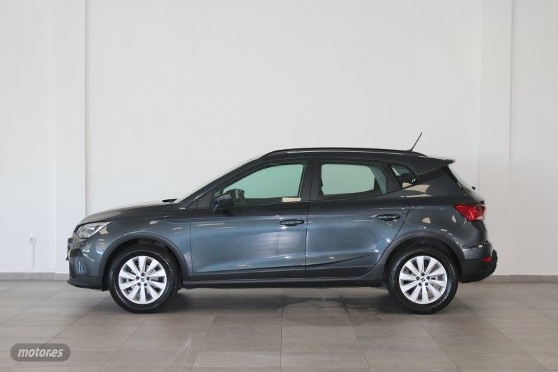 seat arona 2022 / 76.696km. foto grande (3)