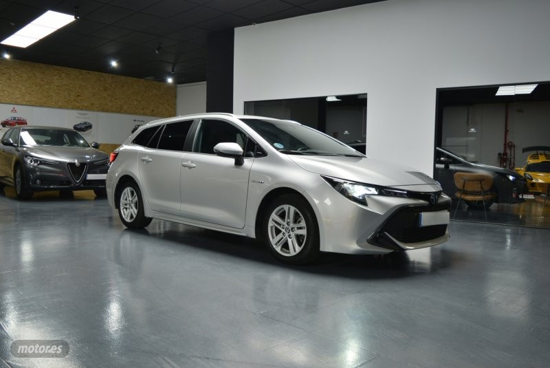 toyota avensis 2020 / 109.000km. foto grande (2)