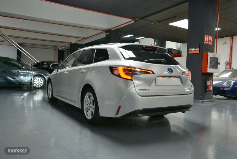 toyota avensis 2020 / 109.000km. foto grande (3)