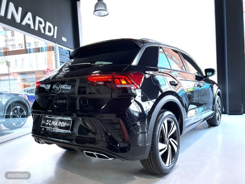 volkswagen t-roc 2025 / 20km. foto grande (2)