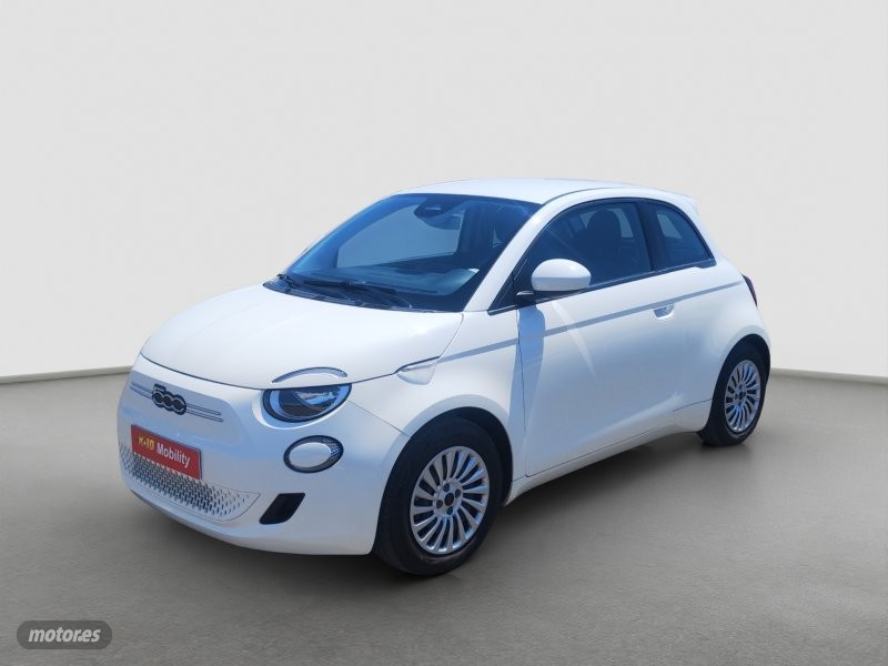 fiat 500 2023 / 14.886km.