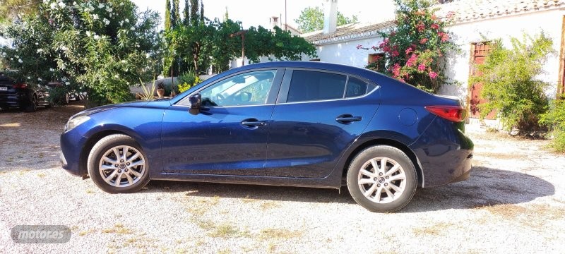 mazda mazda3 2014 / 131.000km.