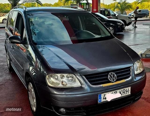 volkswagen touran 2005 / 220.000km.
