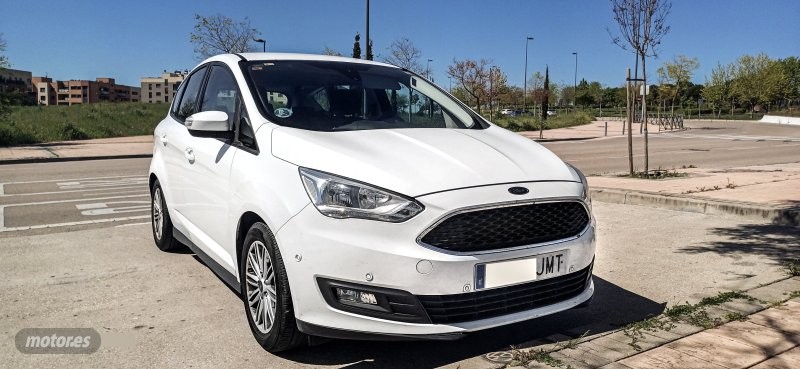 Ford C-Max TREND+ de 2016 con 189.600 Km por 7.950 EUR. en Madrid
