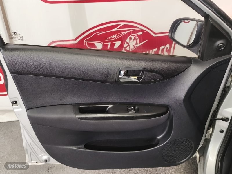 Hyundai i20 - foto 7