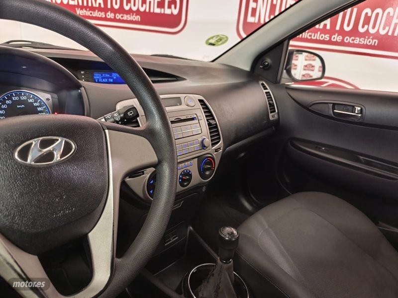 Hyundai i20 - foto 22