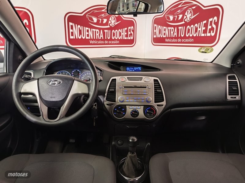 Hyundai i20 - foto 24