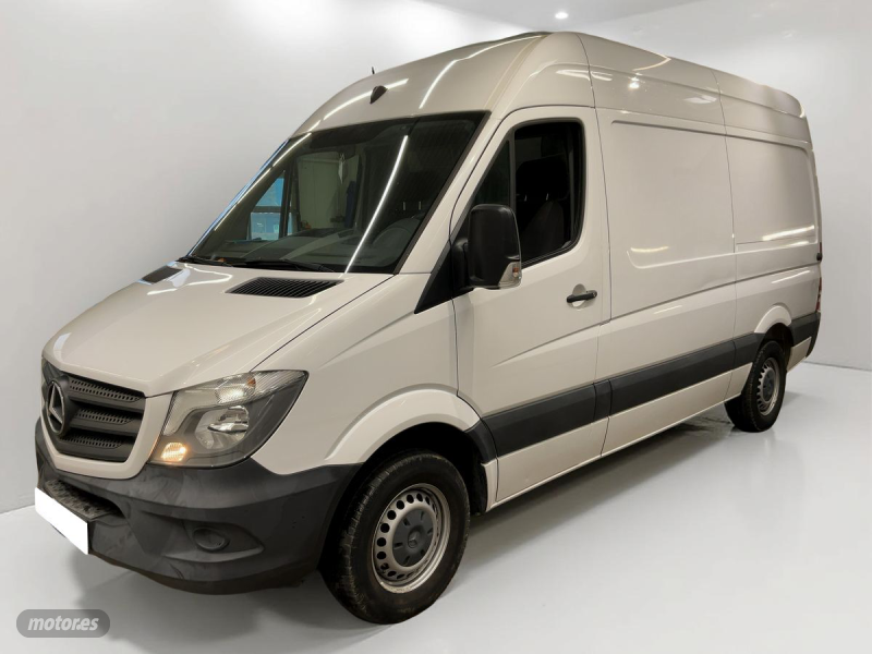 Mercedes Sprinter -Benz  213 CDI de 2017 con 44.000 Km por 25.990 EUR. en Tarragona