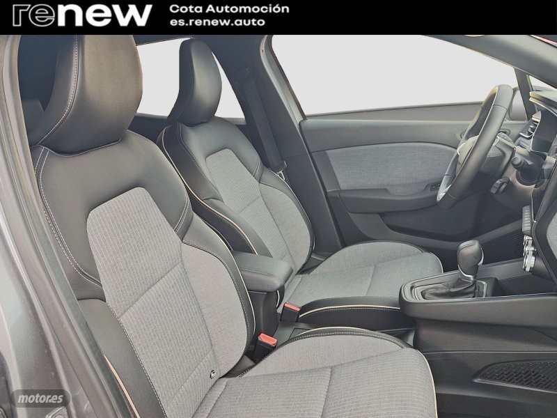 Renault Clio - foto 18