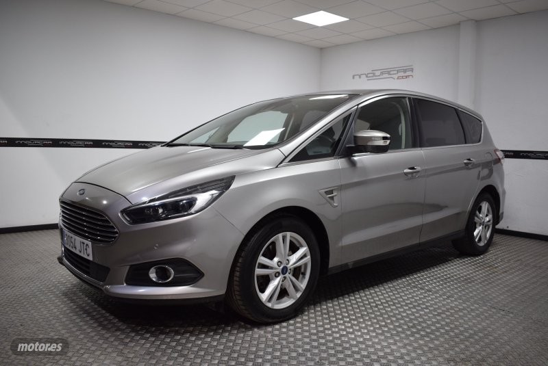 Foto ford s-max 2016 / 154.000km.