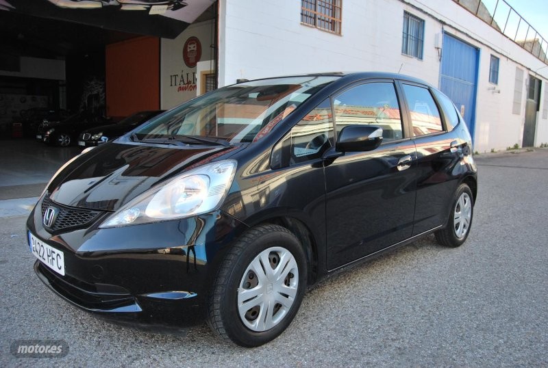 honda jazz 2011 / 130.000km. foto grande (2)