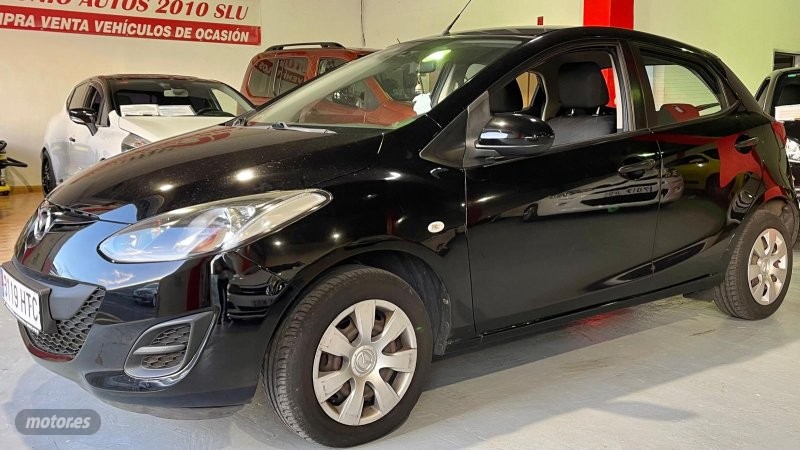 Foto mazda mazda2 2013 / 128.000km.