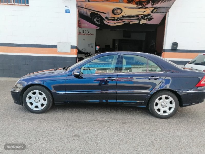 mercedes clase c 2006 / 210.000km. foto grande (3)