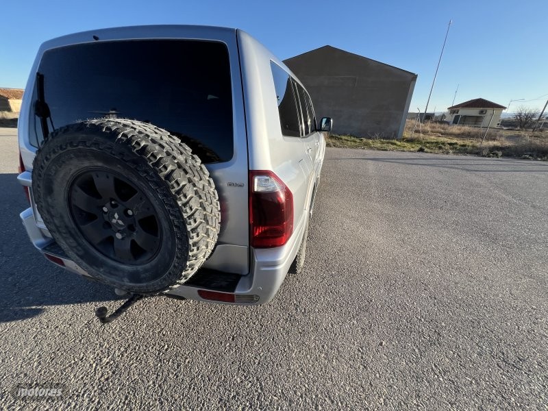 mitsubishi montero 2005 / 248.000km. foto grande (2)