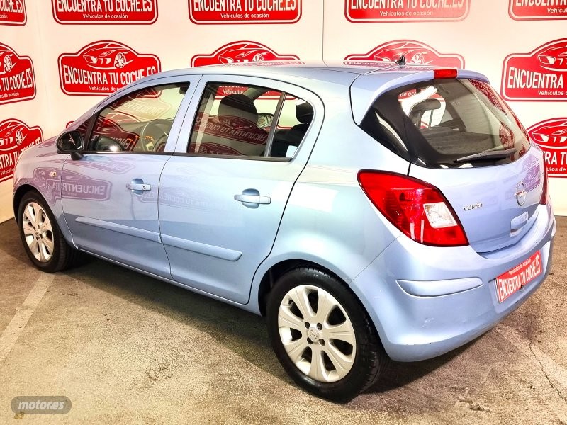 opel corsa 2007 / 66.115km. foto grande (2)