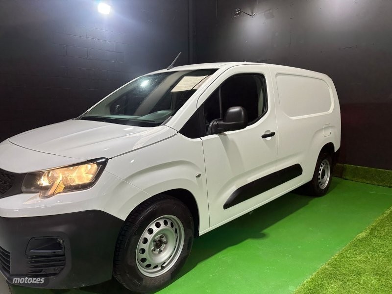 peugeot partner 2021 / 135.000km. foto grande (3)