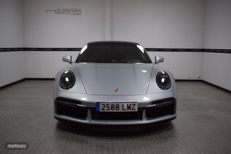 porsche 911 2020 / 20.000km. foto grande (2)
