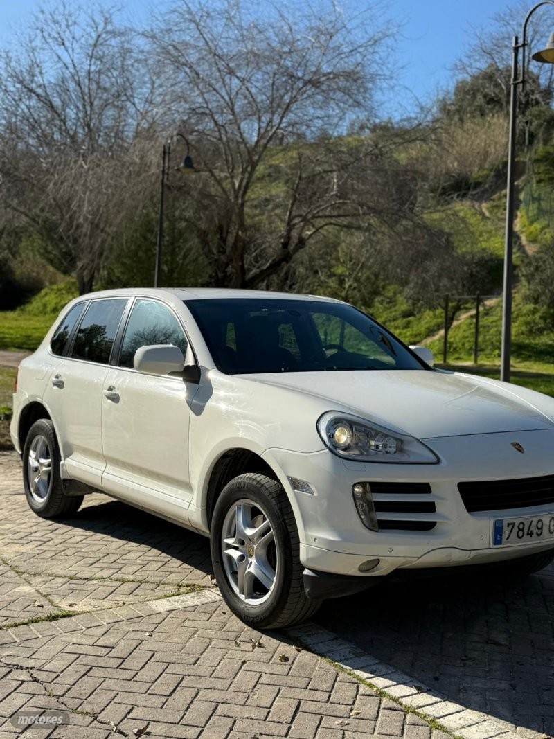 porsche cayenne 2009 / 230.000km. foto grande (3)