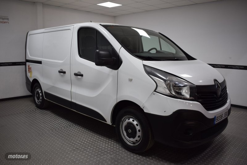 renault trafic 2015 / 68.000km. foto grande (3)