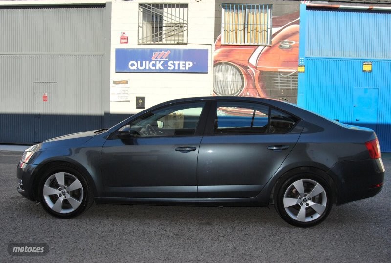skoda octavia 2017 / 153.000km. foto grande (3)