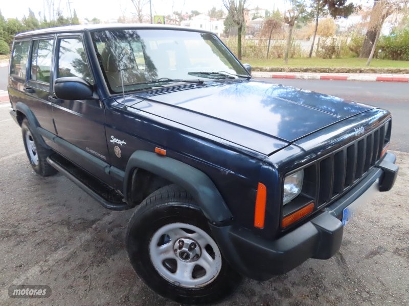 jeep cherokee 1997 / 300.000km. foto grande (2)