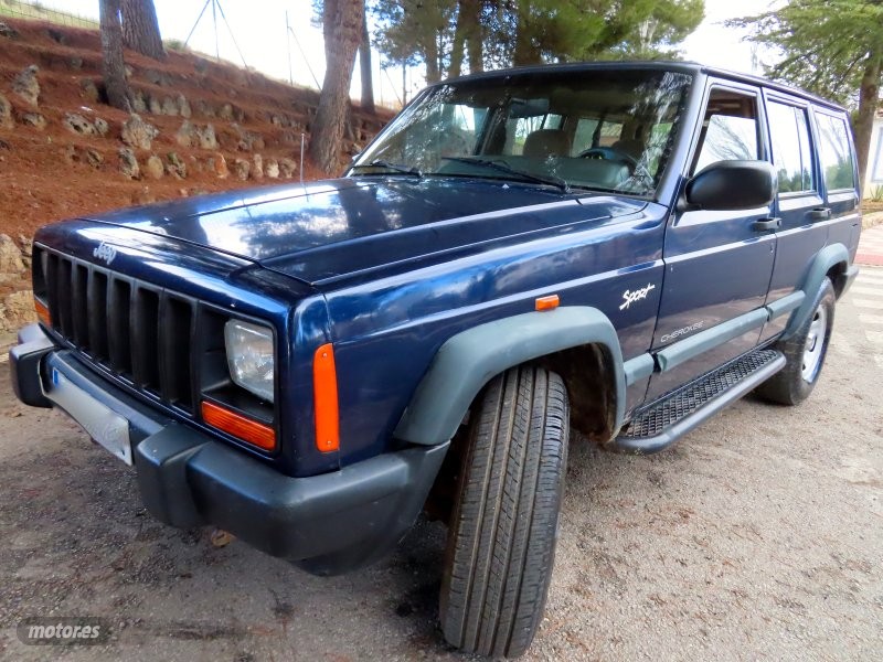 jeep cherokee 1997 / 300.000km. foto grande (3)