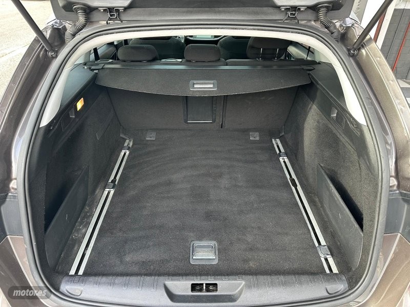 peugeot 308 2014 / 144.000km. foto grande (3)