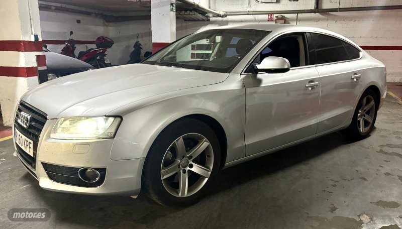 audi a5 2011 / 174.000km.