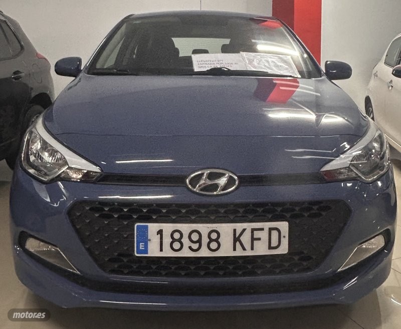 hyundai i20 active 2017 / 114.320km. foto grande (3)