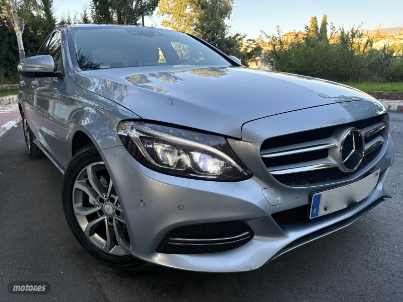 Foto mercedes clase c 2015 / 390.000km.