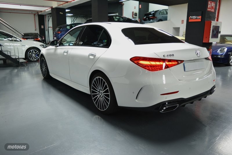 mercedes clase c 2024 / 11.000km. foto grande (3)