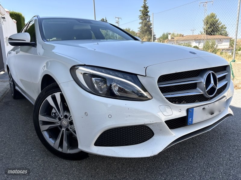 Foto mercedes clase c 2017 / 177.000km.
