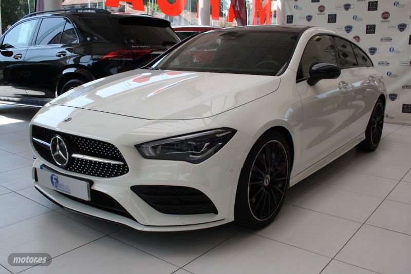 Foto mercedes clase cla 2022 / 32.595km.