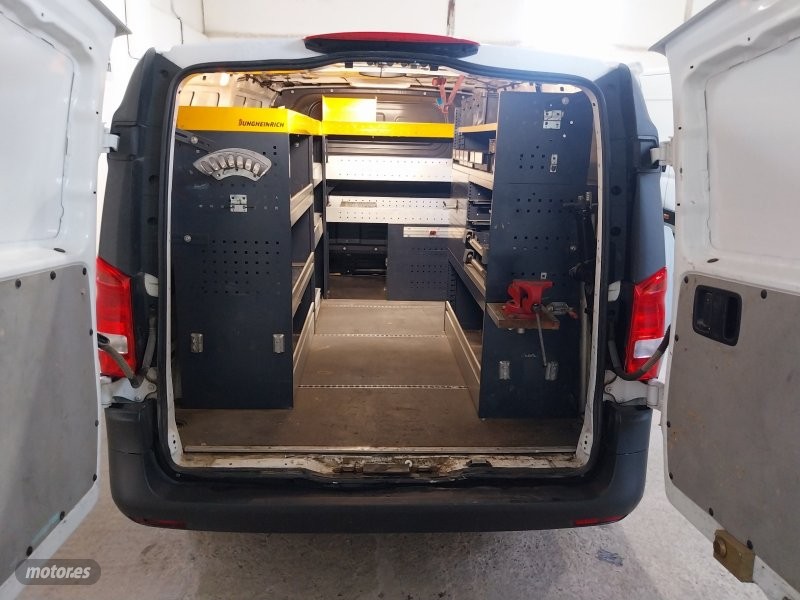 Foto mercedes vito 2018 / 144.308km.
