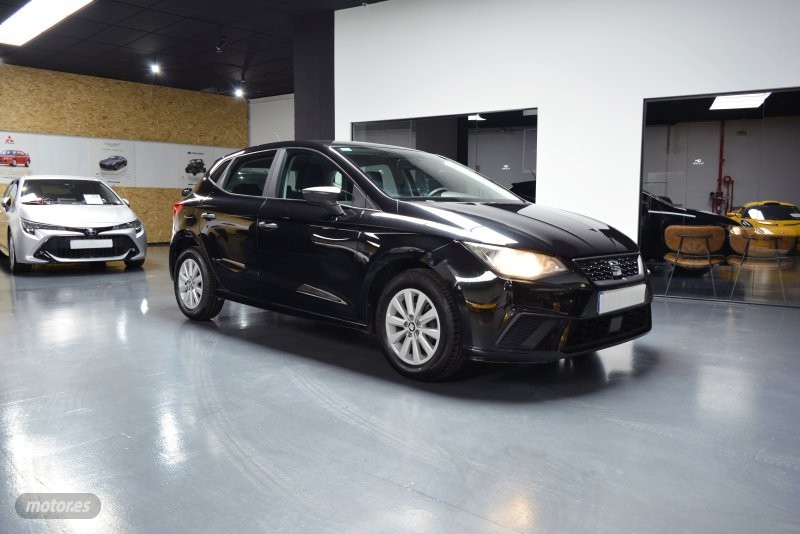 seat ibiza 2018 / 152.000km. foto grande (2)