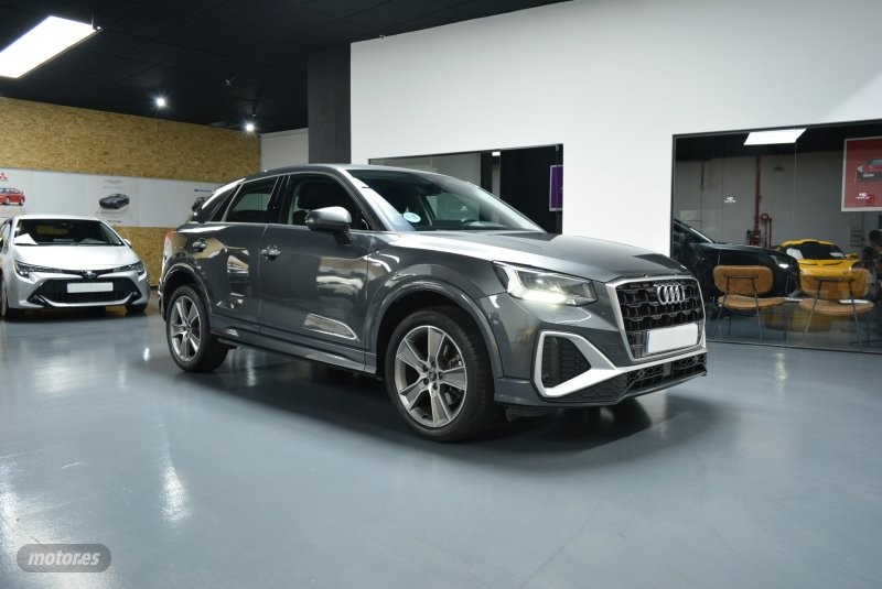 audi q2 2022 / 135.000km. foto grande (2)