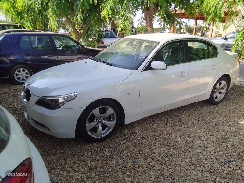 Foto bmw serie 5 2007 / 397.000km.