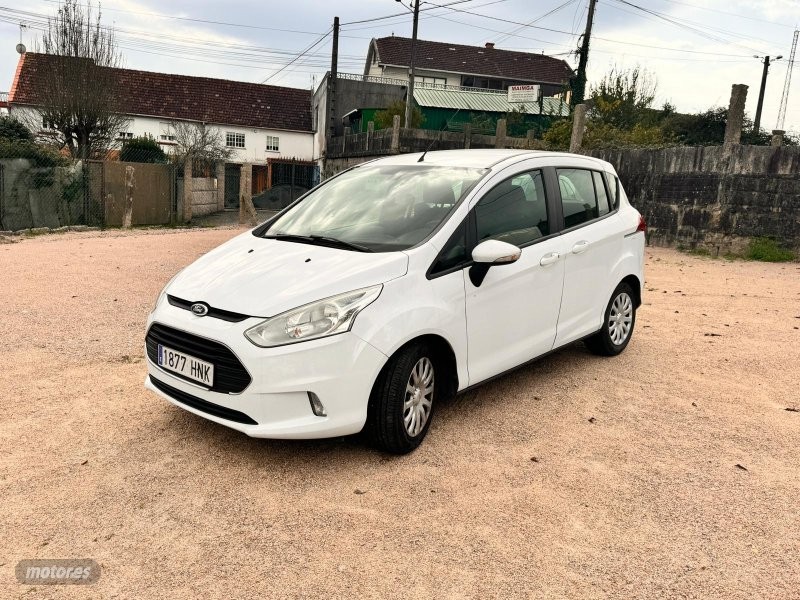 Foto ford b-max 2012 / 200.000km.