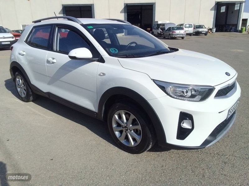 kia stonic 2017 / 119.000km. foto grande (3)