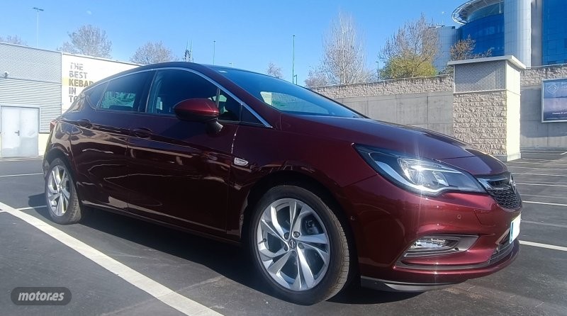 opel astra 2017 / 12.000km. foto grande (3)