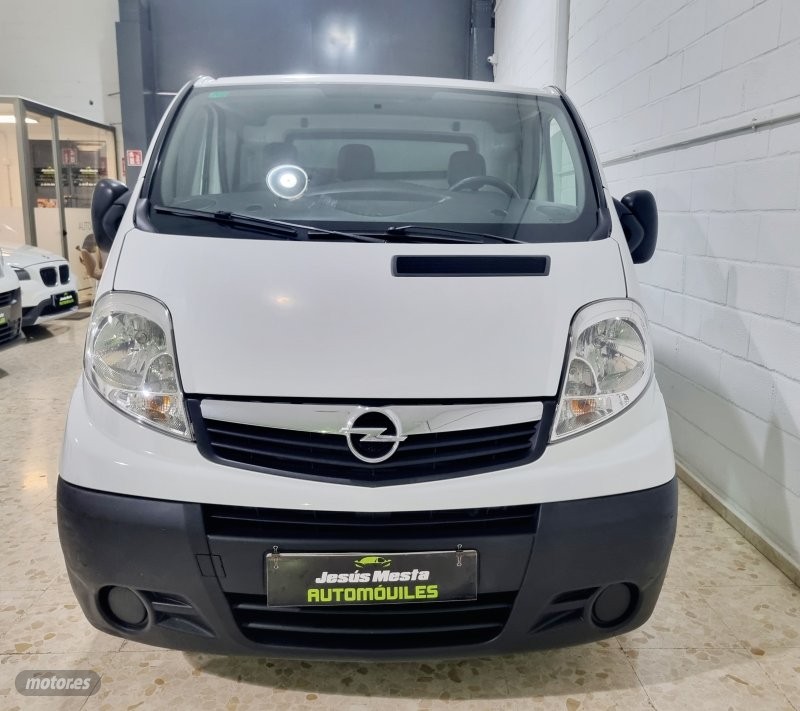 opel vivaro 2014 / 158.000km. foto grande (2)