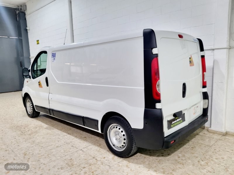 opel vivaro 2014 / 158.000km. foto grande (3)