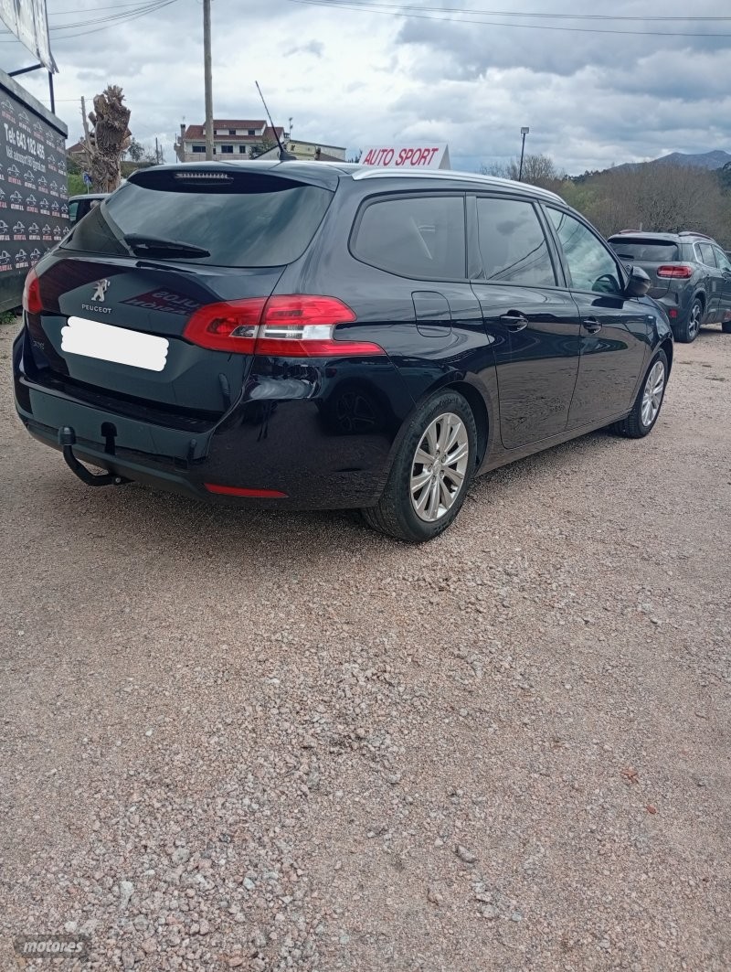 peugeot 308 2018 / 140.000km. foto grande (3)